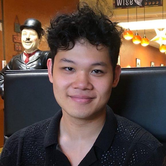 Meet your Posher, Bao - Picture 2 of 3